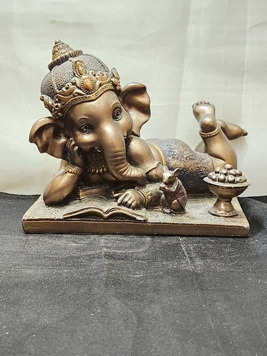 BAL GANESH WITH RAZING