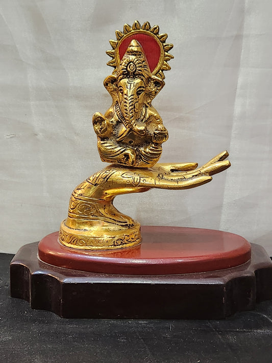 HAND WITH GANESH (METAL)