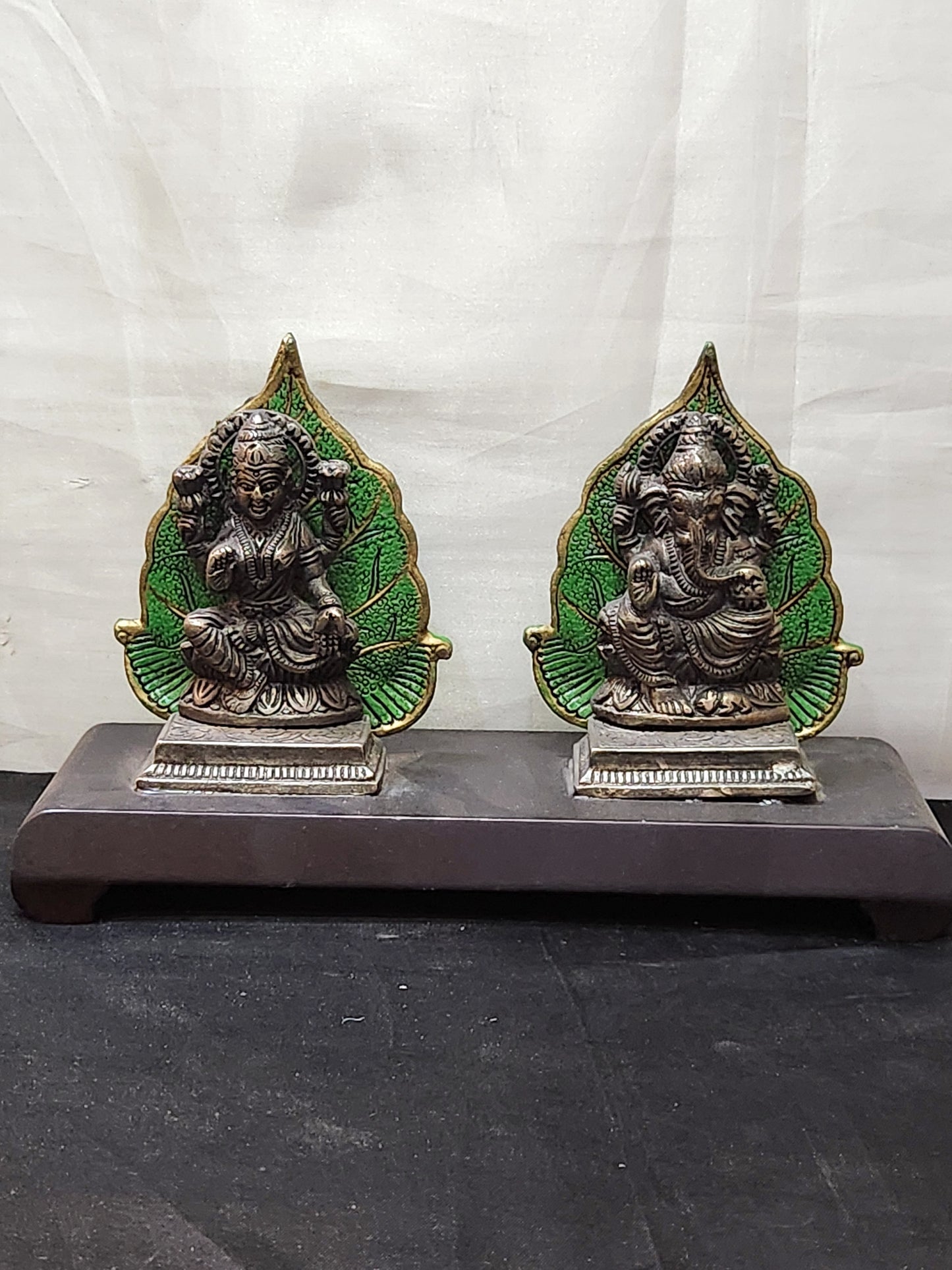 LEAF LAXMI GANESH JI (METAL)