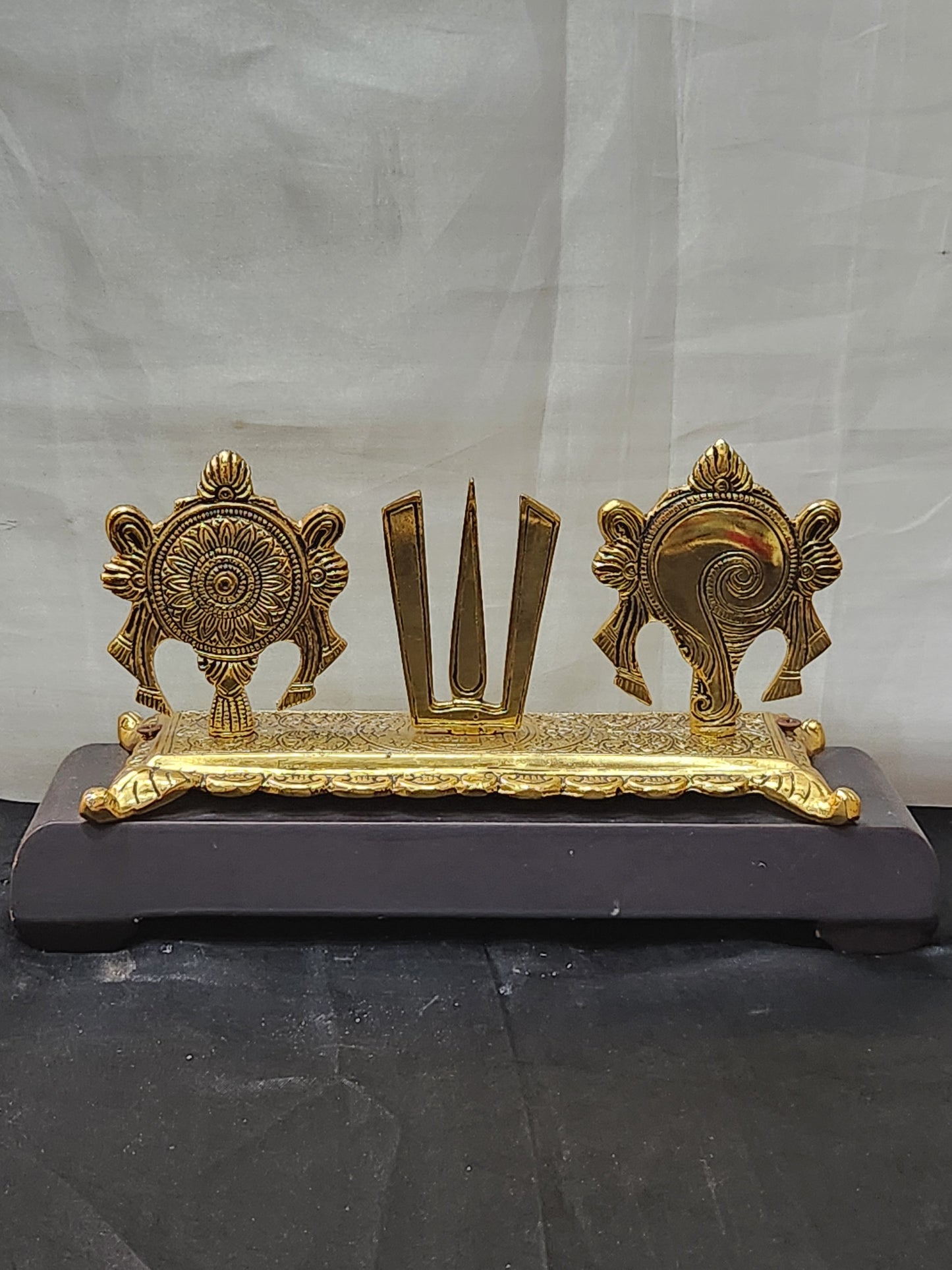 TIRUPATI BALAJI YANTRA SHANKH (METAL)